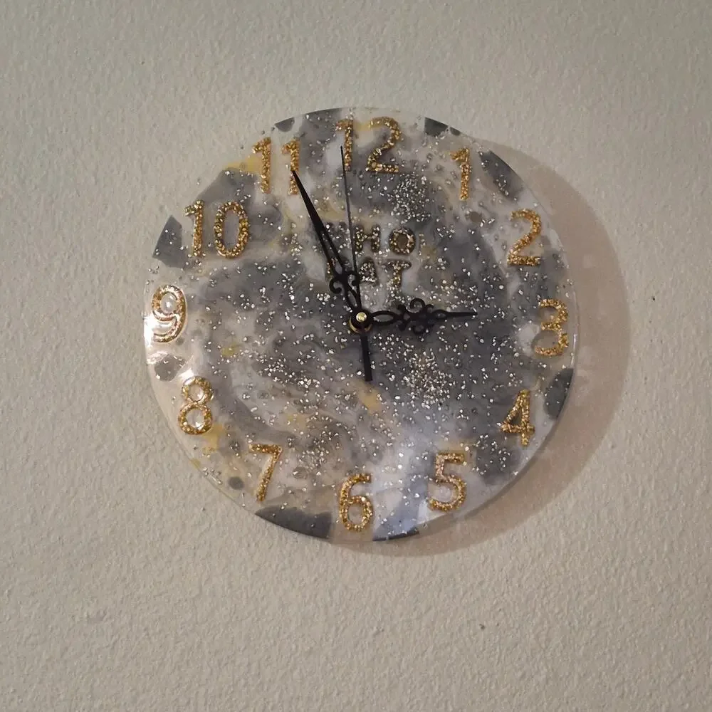 Custom Hand-Made Clock, CREATE YOUR OWN